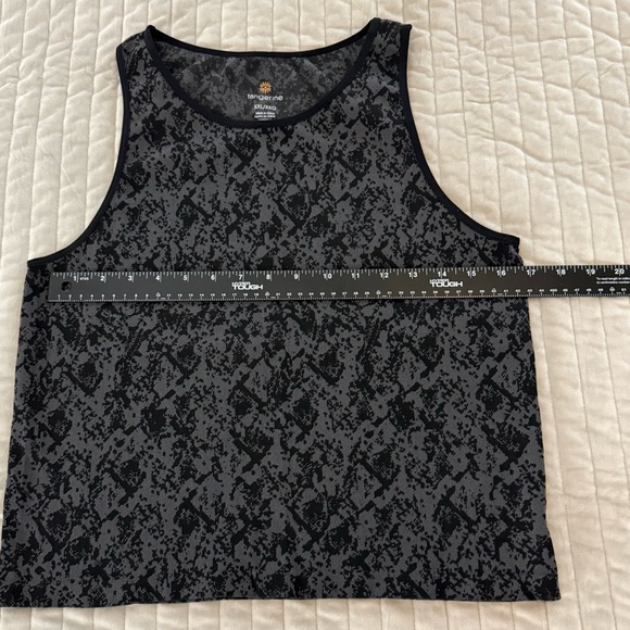Tangerine Active Tank Gray Black Abstract Print Sleeveless Workout Athletic - Picture 5 of 6